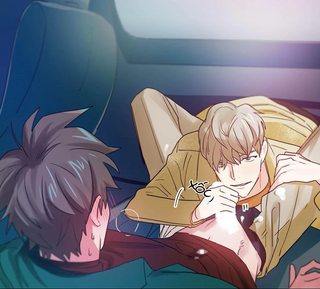 mau-thuan-va-tuong-phan